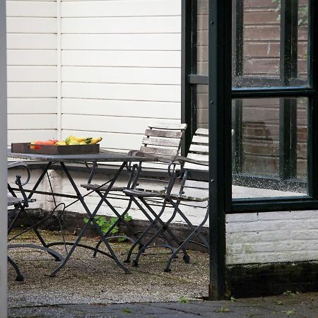 Fairytale Cottage In Nes Friesland With Garden エクステリア 写真