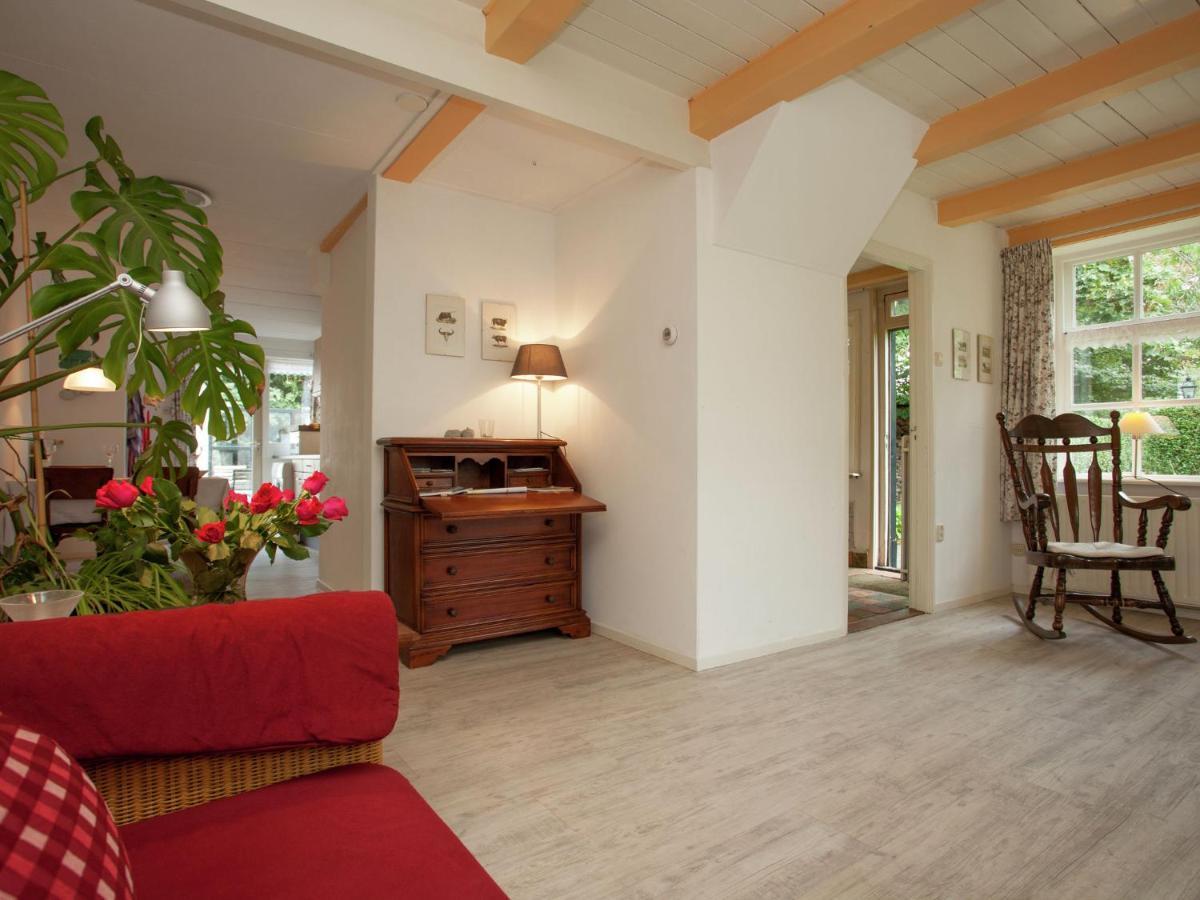 Fairytale Cottage In Nes Friesland With Garden エクステリア 写真
